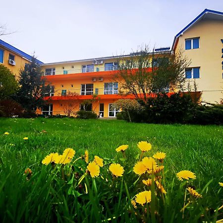 Vila Oranj Hotel Costinesti Exterior photo